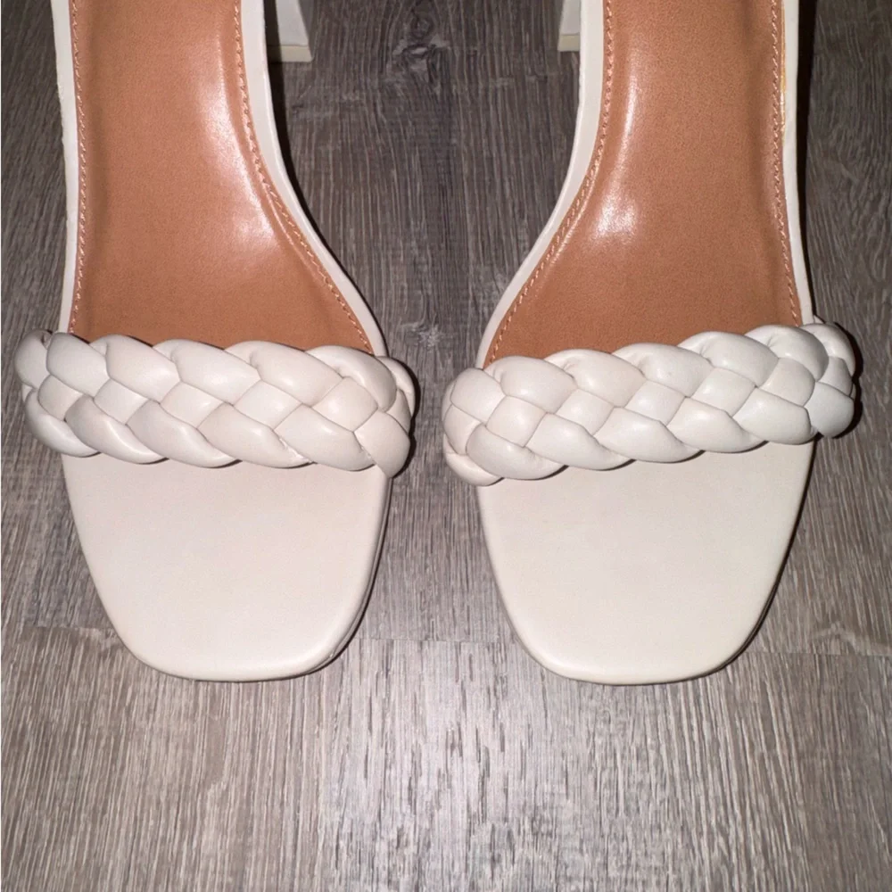 DV by Dolce Vita ivory Hassa braided ankle strap sandals heels 10
